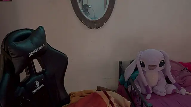 Snapshot of xofix chatting on 12/20/24, 01:47 xofix online show from 12/20/24, 01:47