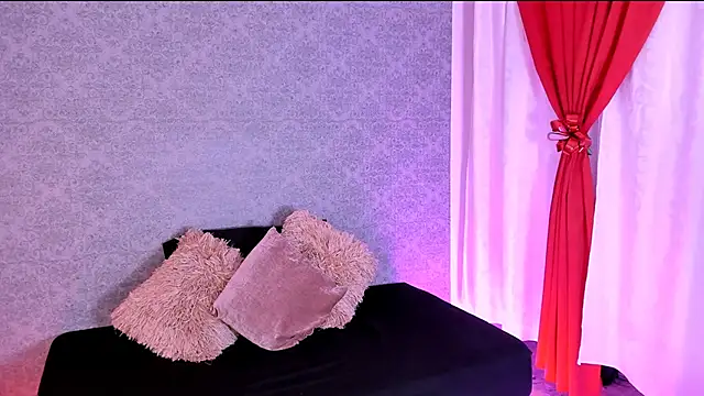 CatrinaRossi online show from 12/19/24, 07:51