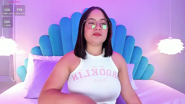 HannaKarson online show from 02/19/25, 11:38