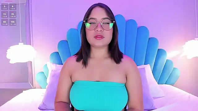 HannaKarson online show from 03/07/25, 11:40