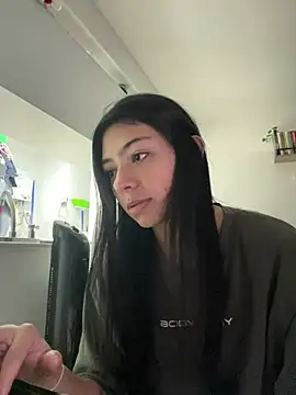 Liissa cute  online show from 12/15/24, 03:45