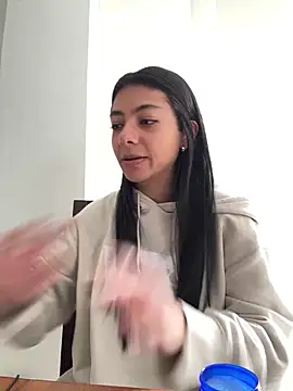 Liissa cute  online show from 03/07/25, 06:54