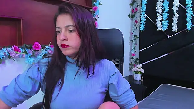 MariaClay online show from 11/28/25, 12:52