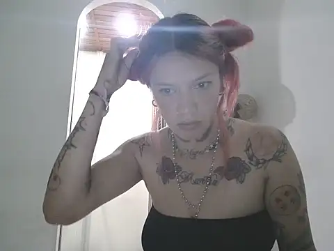 Snapshot of PhiliaShekinah1 chatting on 12/04/25, 12:42 PhiliaShekinah1 online show from 12/04/25, 12:42