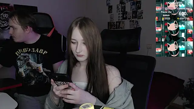 Snapshot of camcoupbang chatting on 11/09/25, 09:35 camcoupbang online show from 11/09/25, 09:35