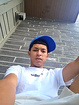 Yoko0381 online show from 10/03/25, 06:27