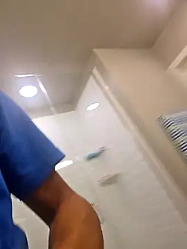 Yoko0381 online show from 11/23/25, 06:24