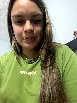 Nathaly00  online show from 12/19/25, 03:46