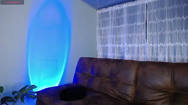 peyton golden1 online show from 02/07/25, 05:10