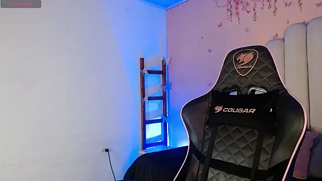 peyton golden1 online show from 09/21/25, 03:52