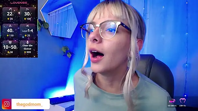 peyton golden1 online show from 11/08/25, 03:18