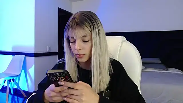 peyton golden1 online show from 04/06/26, 03:48