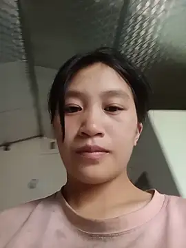 Snapshot of xotm chatting on 06/17/26, 04:26 xotm online show from 06/17/26, 04:26
