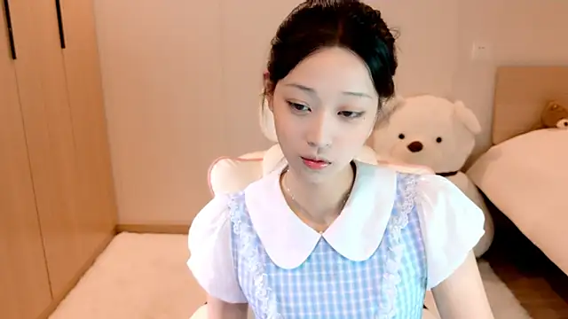 Xueb J online show from 12/12/24, 09:40