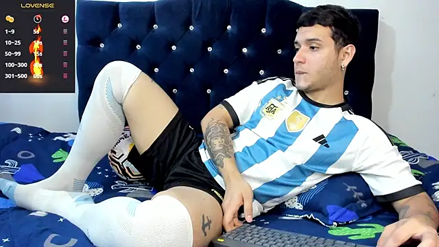 Noha white online show from 02/07/25, 06:13