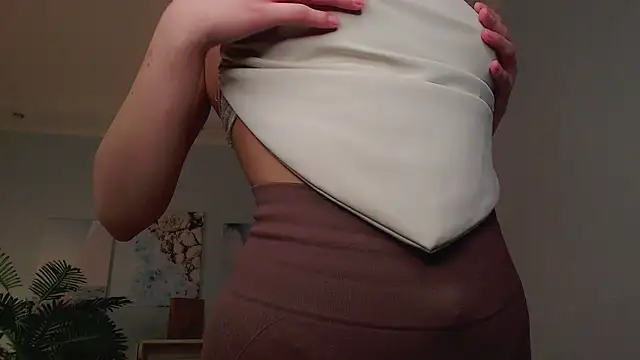 cosmosbaby online show from 09/24/25, 02:42