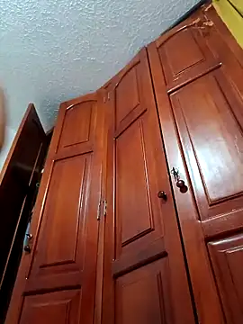 Snapshot of baby_five chatting on 03/08/25, 12:09 baby five online show from 03/08/25, 12:09