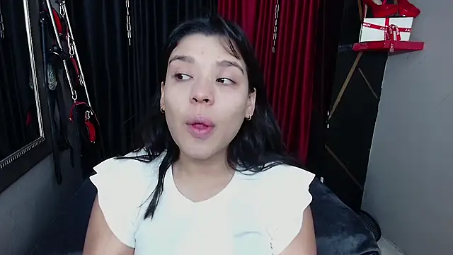 AvaLusty online show from 02/10/25, 07:28