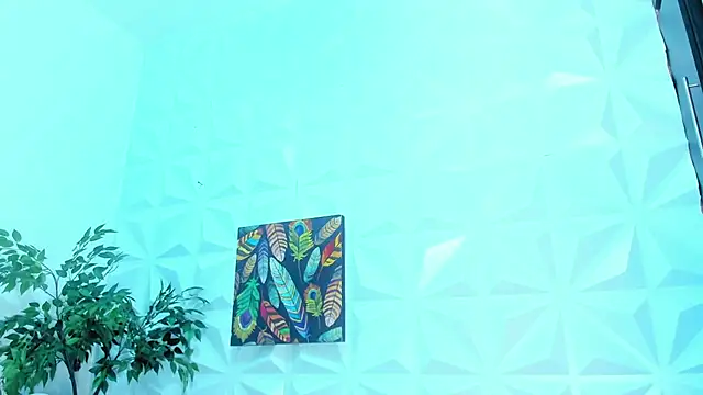 Briyit Doll online show from 02/23/25, 09:33