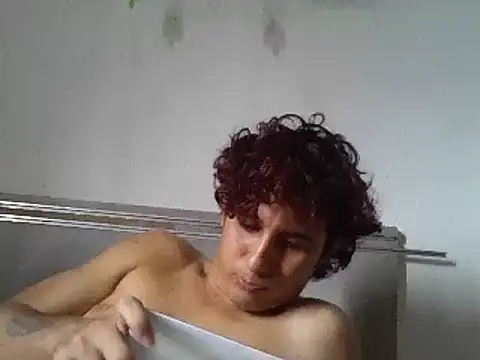 Snapshot of pedrodavid_ chatting on 01/07/25, 07:17 pedrodavid online show from 01/07/25, 07:17