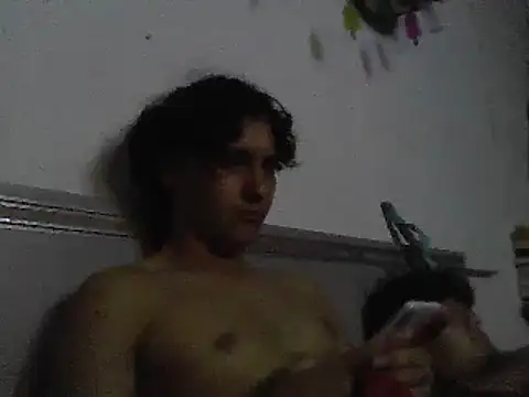 Snapshot of pedrodavid_ chatting on 03/22/25, 03:30 pedrodavid online show from 03/22/25, 03:30