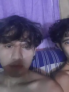 pedrodavid  online show from 11/11/25, 04:34