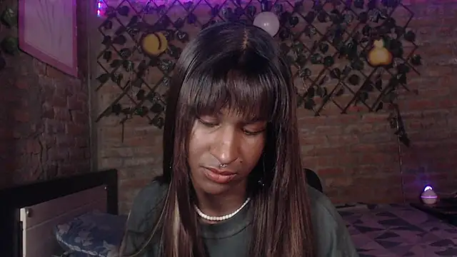 Angell Dustt  online show from 02/25/26, 03:05