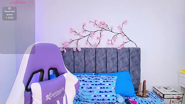 Sophiee Velvet online show from 06/12/26, 02:05