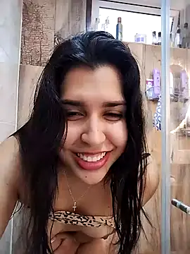 NiaSoler online show from 03/04/25, 03:48