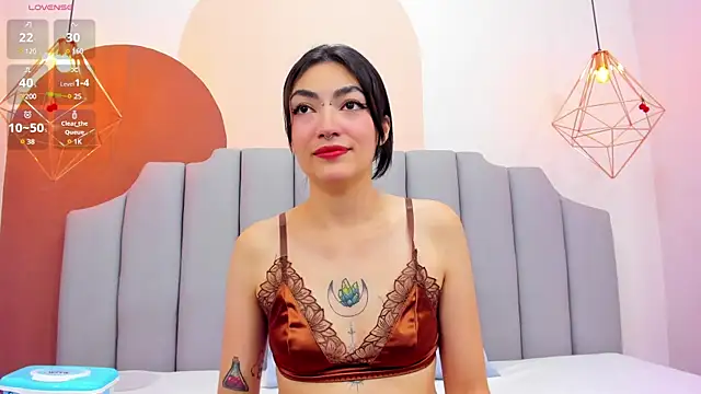 Snapshot of ThailyCherry chatting on 01/11/25, 04:14 ThailyCherry online show from 01/11/25, 04:14