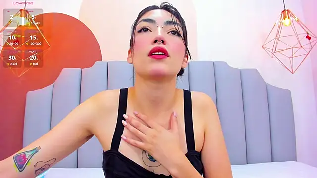 Snapshot of ThailyCherry chatting on 01/13/25, 07:21 ThailyCherry online show from 01/13/25, 07:21