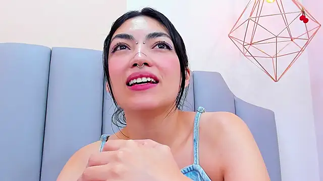Snapshot of ThailyCherry chatting on 01/16/25, 07:31 ThailyCherry online show from 01/16/25, 07:31