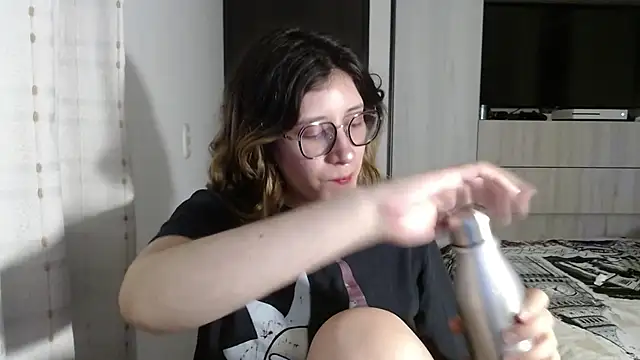 mariana124- online show from 12/18/24, 06:03