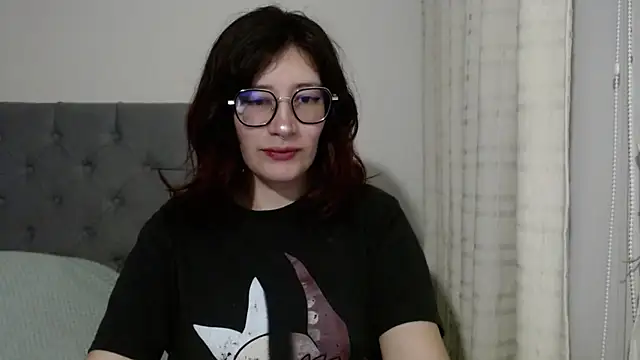 mariana124- online show from 01/21/25, 10:30