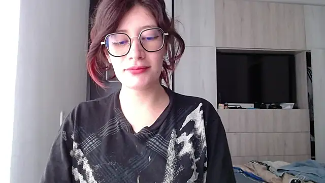 mariana124- online show from 02/09/25, 01:25