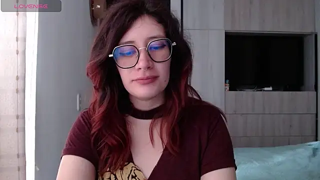 mariana124- online show from 02/22/25, 03:47