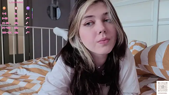 Vanessa Walters online show from 02/15/26, 07:51