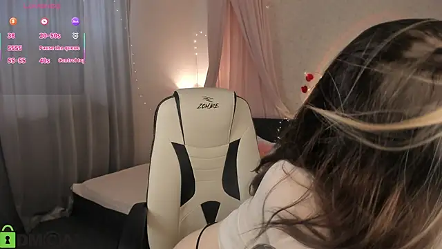 Vanessa Walters online show from 03/30/26, 03:07