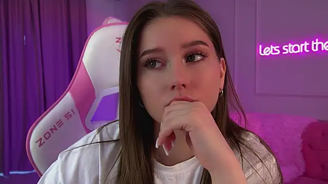 DianaVert online show from 03/04/26, 06:19