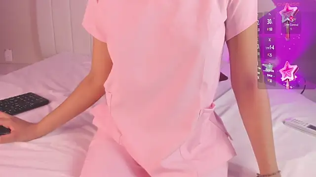 Snapshot of julieta_flower chatting on 01/23/25, 12:19 julieta flower online show from 01/23/25, 12:19