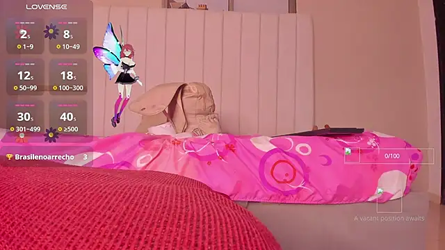 Snapshot of julieta_flower chatting on 11/29/25, 03:26 julieta flower online show from 11/29/25, 03:26