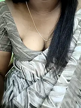 Snapshot of tamil_subha69 chatting on 12/26/24, 02:55 tamil subha69 online show from 12/26/24, 02:55