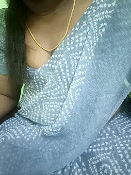 Snapshot of tamil_subha69 chatting on 03/04/25, 08:24 tamil subha69 online show from 03/04/25, 08:24