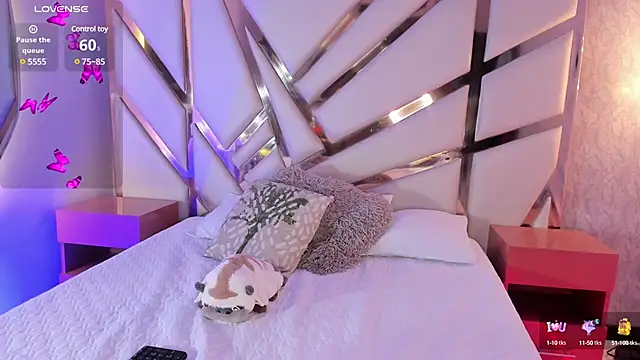 Maya Bluee online show from 02/20/25, 06:28