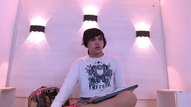 AndreaGil  online show from 01/31/26, 08:40