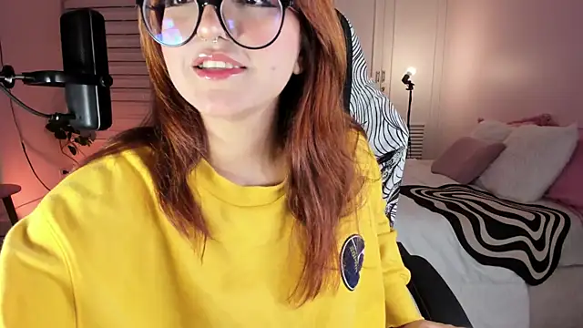 SweetJennaa online show from 03/08/25, 04:12