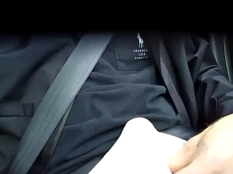 otterlover123 online show from 10/07/25, 02:14