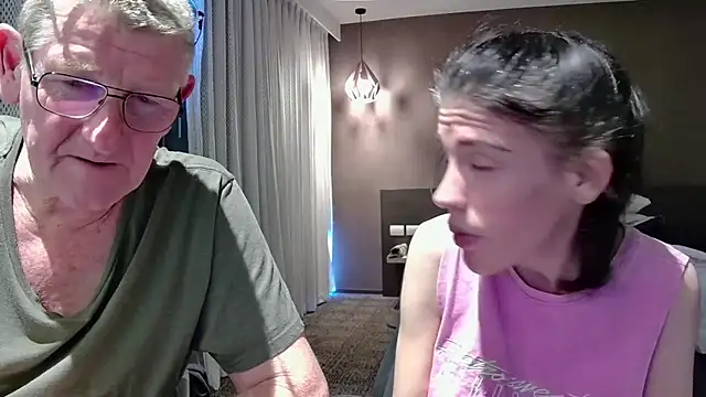 MelinahViking online show from 11/01/25, 04:58