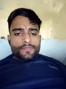 PRIYANHUxh online show from 01/05/26, 06:44