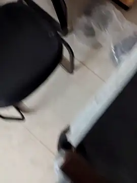 ShivamFactor3 online show from 04/23/26, 05:30